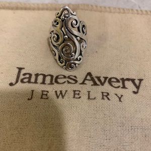 James Avery